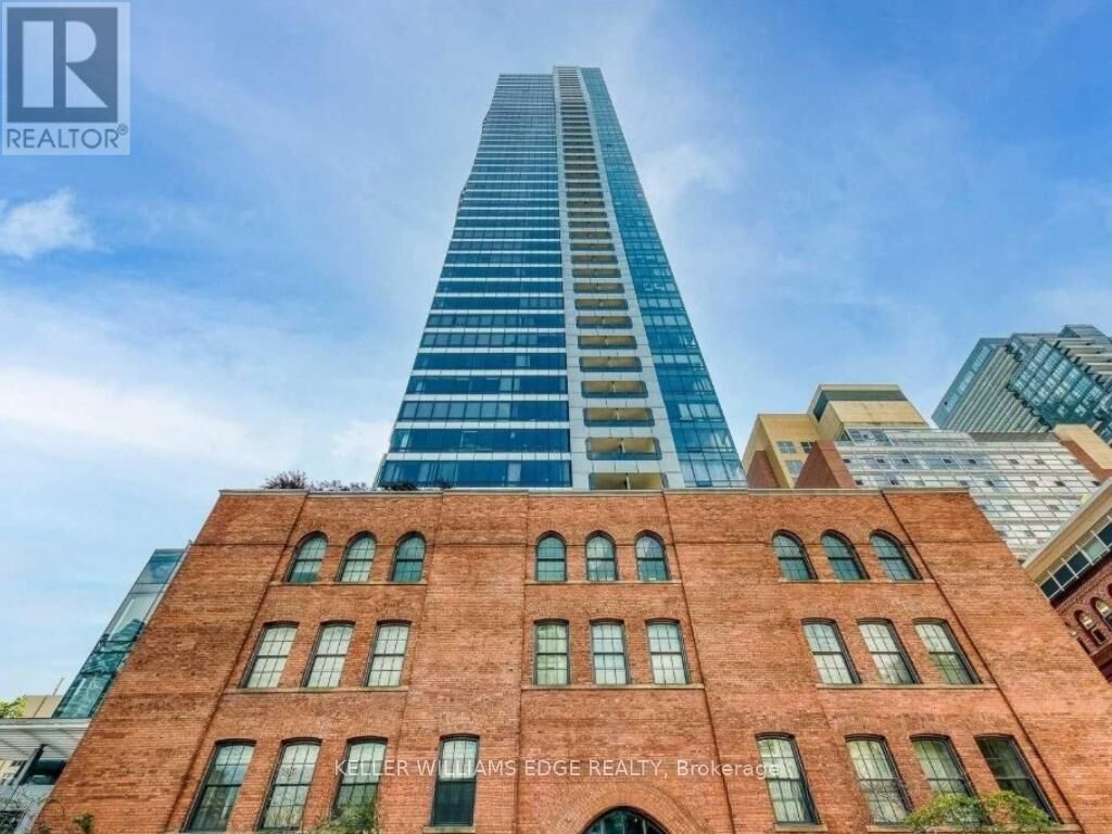 Property Photo:  5 St. Joseph Street 2605  ON M4Y 1J6 