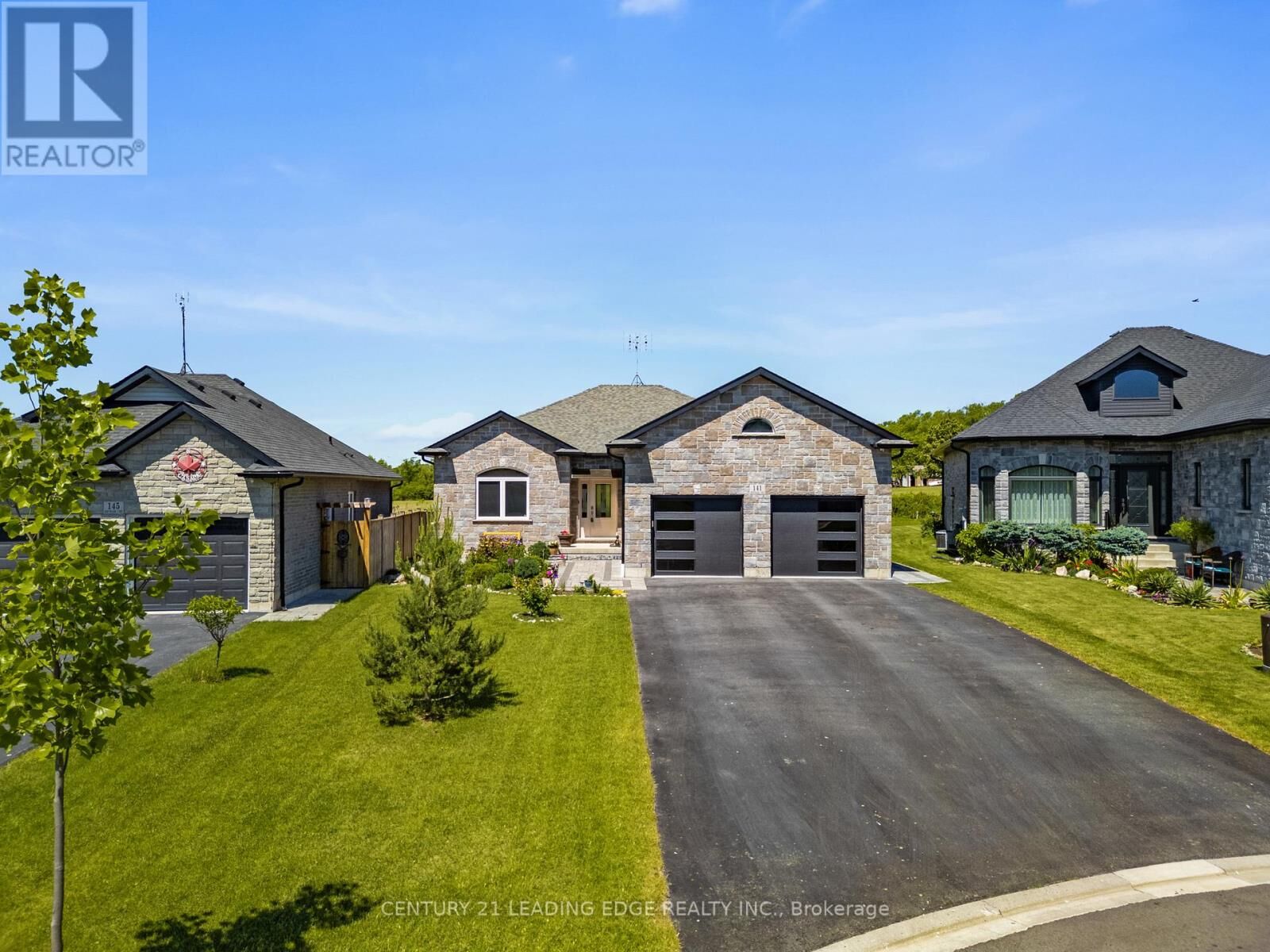 Property Photo:  141 Hetram Court  ON L0S 1B0 