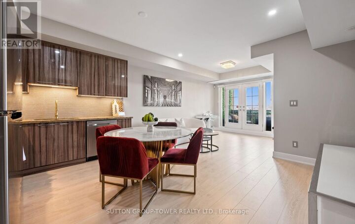 Property Photo:  26 Bruce Street C26  ON L4L 0H4 
