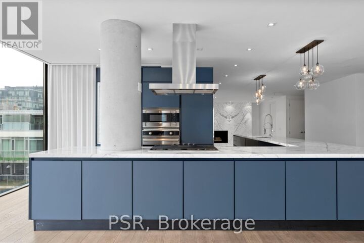 Property Photo:  500 Wellington Street West Ph1001  ON M5V 1E3 