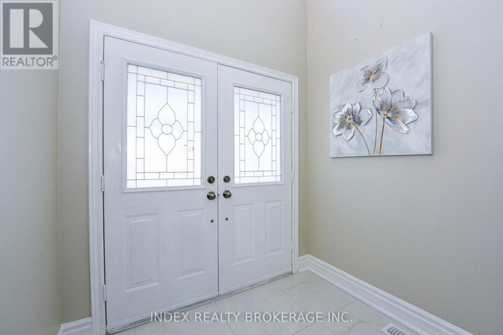 Property Photo:  10 Leopard Gate  ON L6R 2E5 