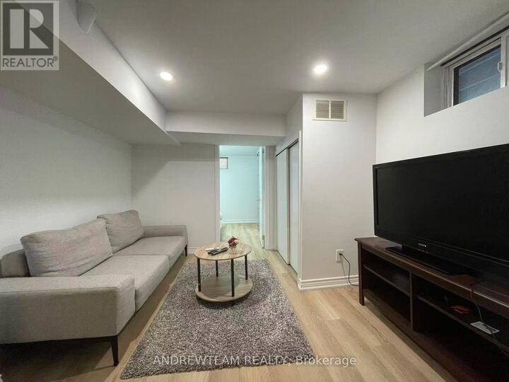 Property Photo:  382 Lynett Crescent Basement  ON L4C 2V5 