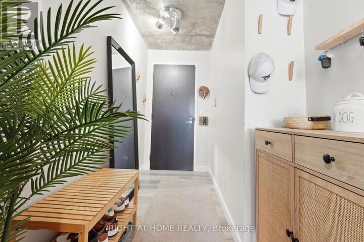 Property Photo:  1005 King Street West 209  ON M6K 3M8 