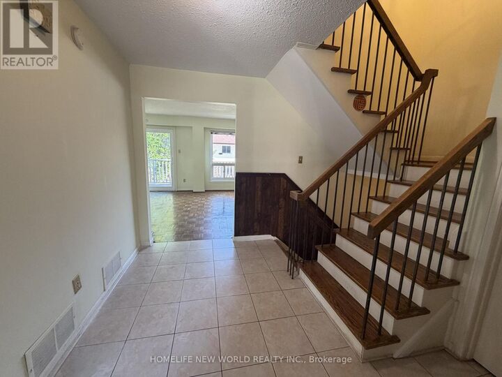 Property Photo:  43 Bushmills Square  ON M1V 1K5 
