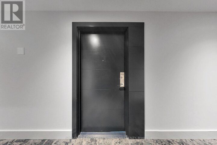 Property Photo: 75 James Street South 2313 ON L8P 4V8