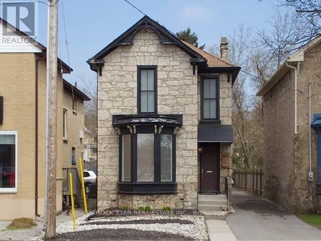 Property Photo:  111 Ainslie Street North  ON N1R 3P2 