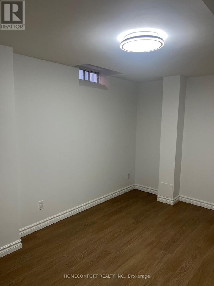 Property Photo:  80 Pine Bough Manor Basement  ON L4S 1A5 