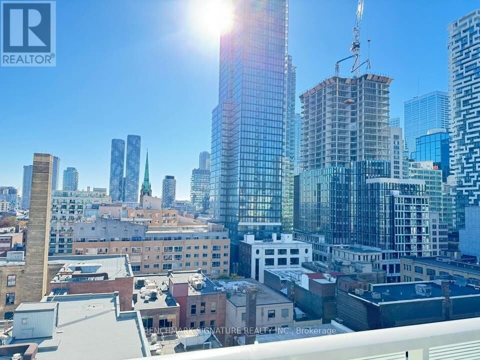 Property Photo:  88 Queen Street East 909  ON M5C 0B6 