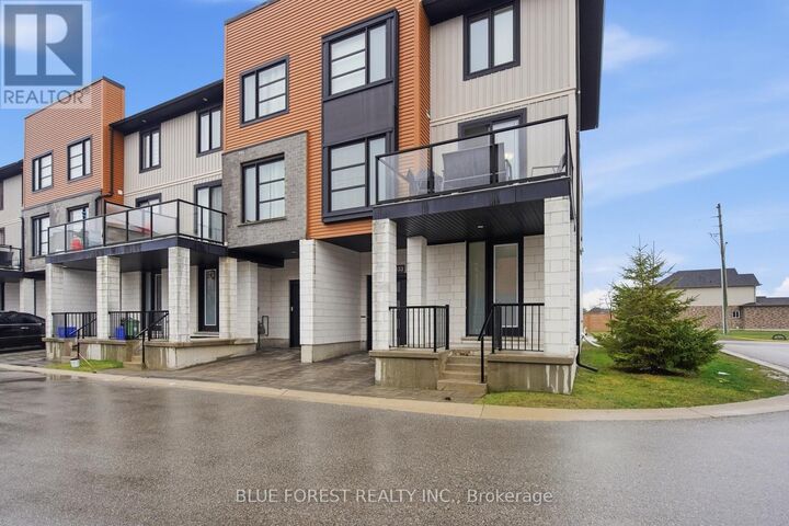 Property Photo:  933 Sarnia Road  ON N6H 0J7 