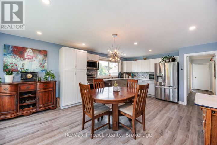 Property Photo:  44 Brown Street  ON L1C 2R4 