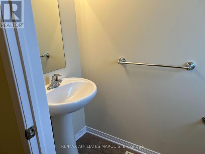 Property Photo:  280 Fir Lane  ON K0G 1J0 