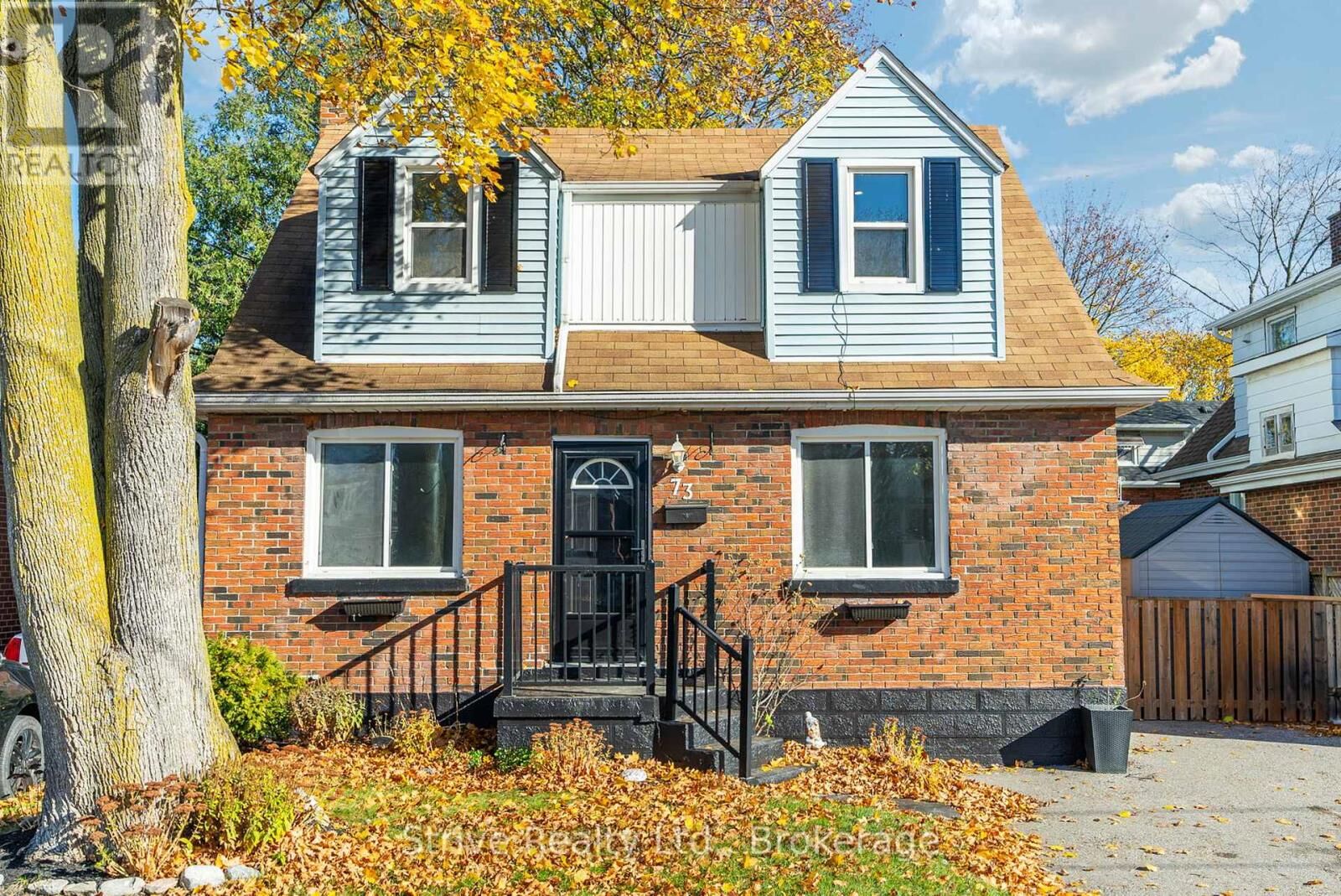 Property Photo: 73 Central Park Boulevard North Main ON L1G 5Y4
