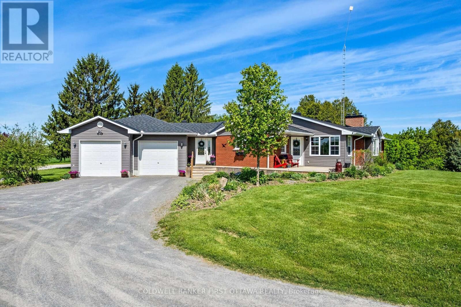 Property Photo: 6443 Martin Street North ON K0A 1A0