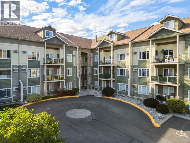 Property Photo:  2120 Shannon Ridge Drive 110  BC V4T 2Z3 