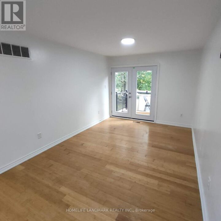 Property Photo:  7 Firebrace Road  ON M1W 2Z3 