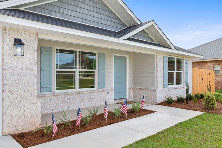 Property Photo: 2727 Braswell Street FL 32566