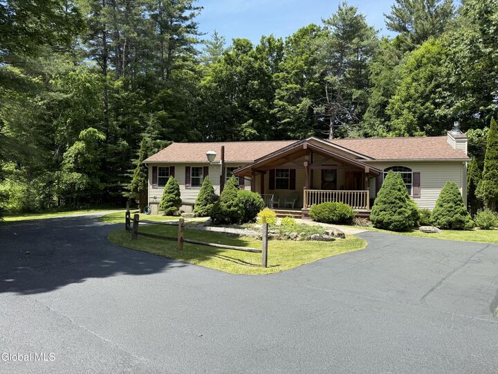 Property Photo:  371 Lakeview Road  NY 12025 