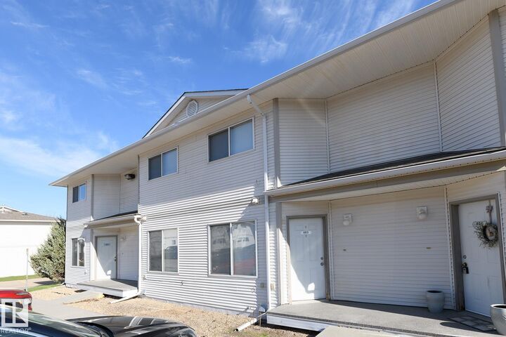 Property Photo:  610 King Street 403  AB T7X 4J9 