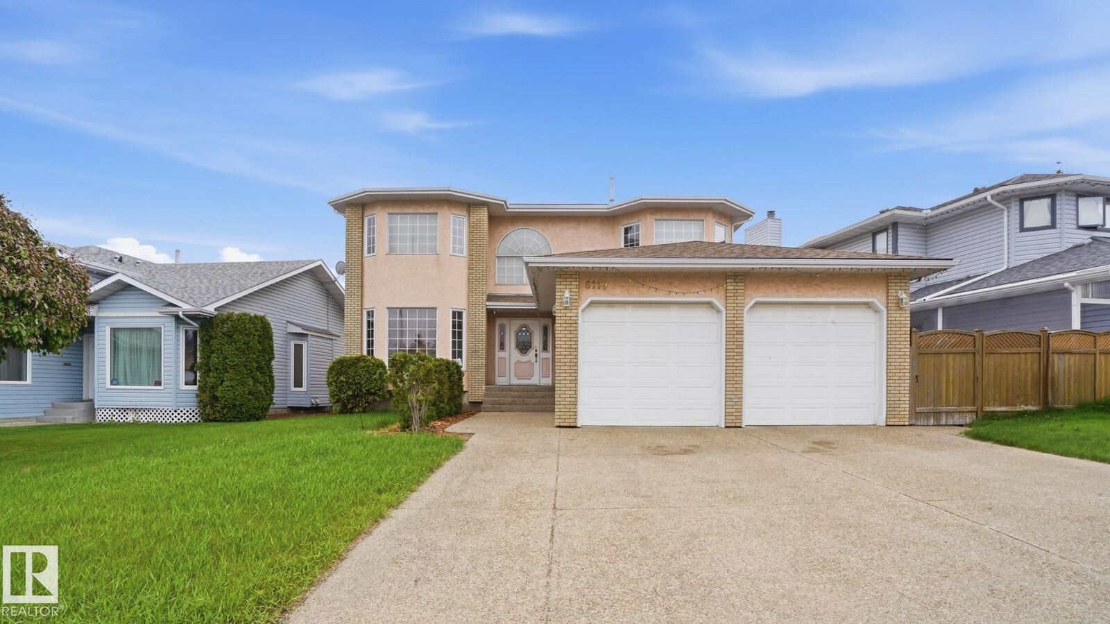 Property Photo: 6119 156 Avenue NW AB T5Y 2N1