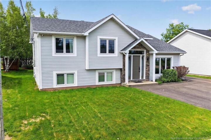 Property Photo:  287 Maplehurst Drive  NB E1G 4T8 