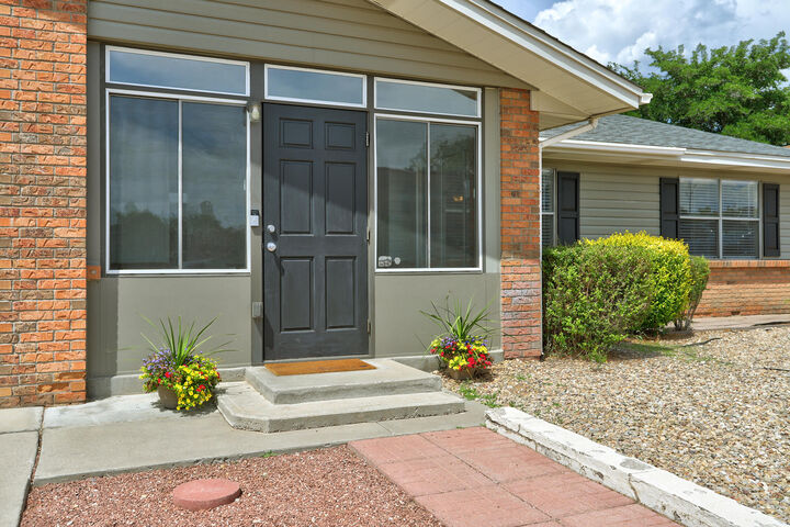 Property Photo: 7301 Marilyn Avenue NE NM 87109