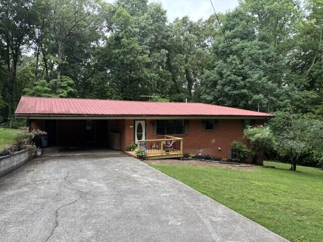 Property Photo:  1960 Peach Orchard Hill Road NE  TN 37323 