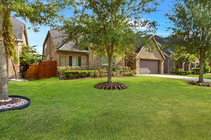 Property Photo:  27815 Colonial Point Drive  TX 77494 