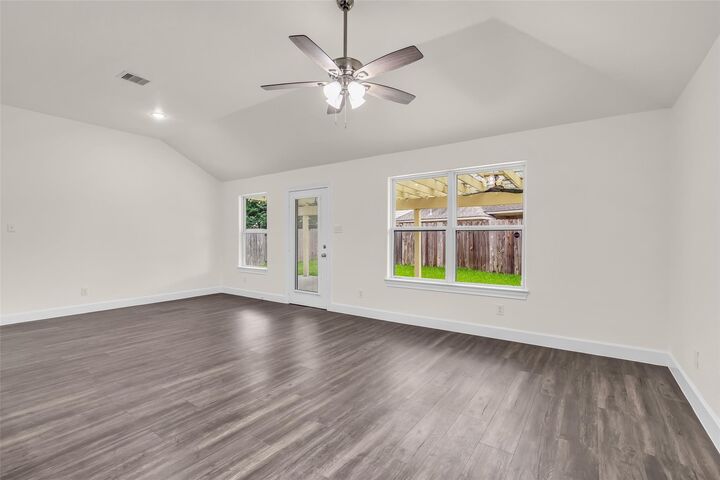 Property Photo:  11919 Prosperity Point Drive  TX 77048 