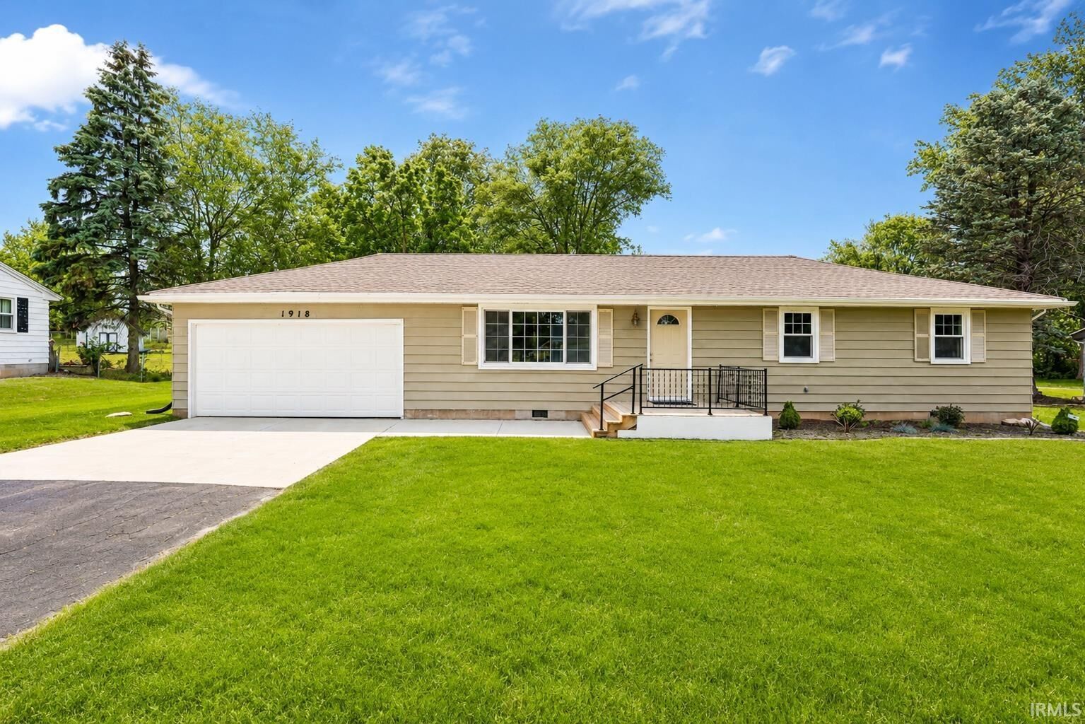 Property Photo:  1918 Klug Drive  IN 46818-1869 