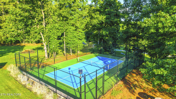 Property Photo:  814 Midway Rd  TN 37871 