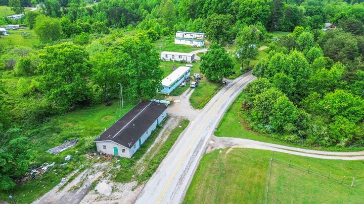 Property Photo:  225 Highway 895  KY 40769 
