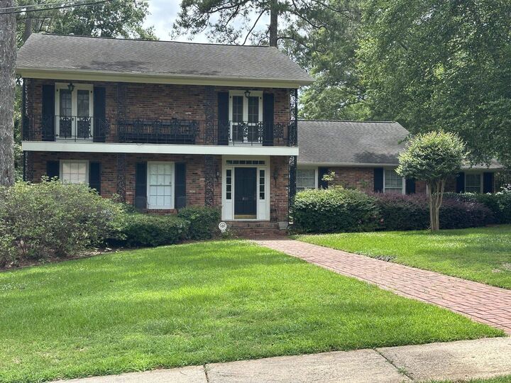Property Photo: 810 Stewart Avenue GA 30669
