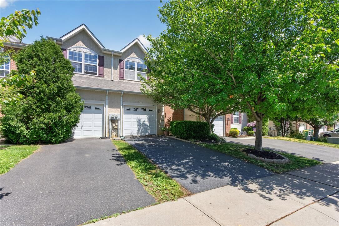 Property Photo: 7013 Hunt Drive PA 18062