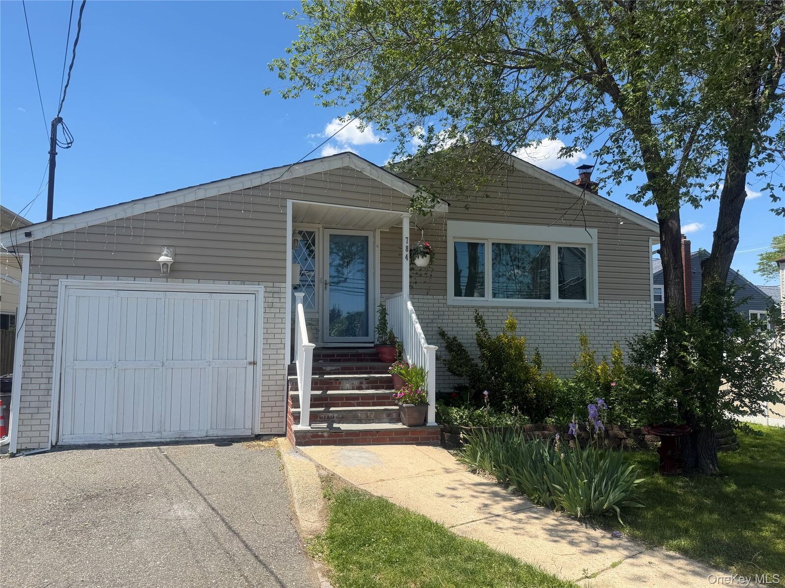 Property Photo: 784 S Ocean Avenue NY 11520
