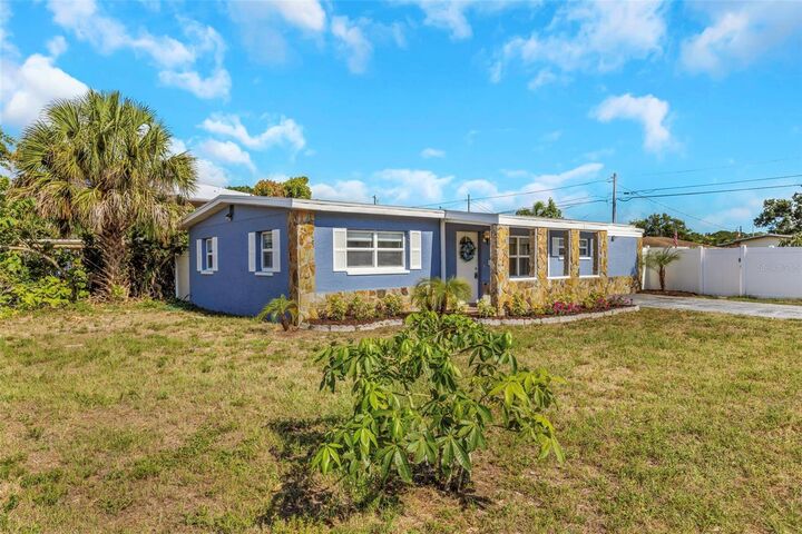 Property Photo:  3600 72nd Street N  FL 33710 