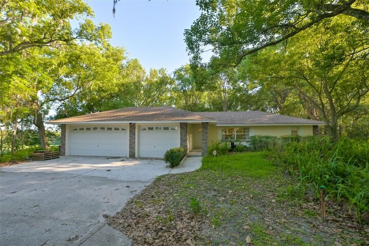 Property Photo:  36625 Lake Pasadena Road  FL 33525 