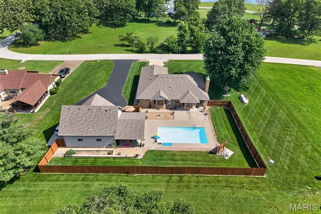 Property Photo: 26659 Owens Drive MO 65536