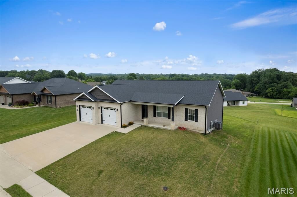 Property Photo: 710 Old Mill Drive MO 63701