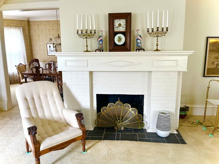Property Photo: 212 E Cleveland Street IL 61362