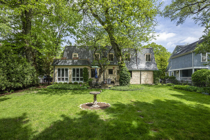 Property Photo:  478 Sunset Road  IL 60093 