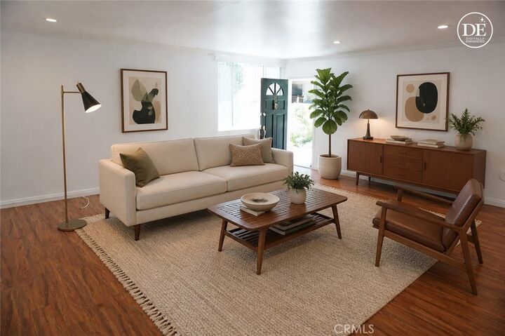 Property Photo: 4610 Densmore Avenue 20 CA 91436
