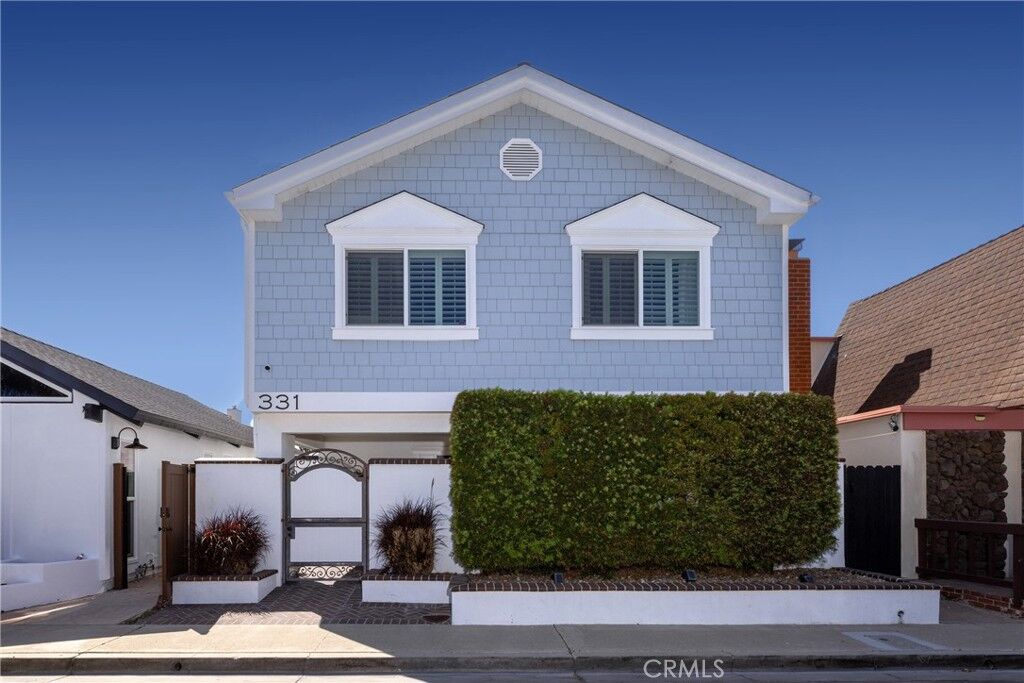 Property Photo: 331 Walnut Street CA 92663