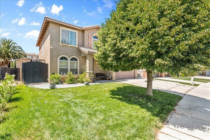 Property Photo:  14267 Grayfox Ln  CA 92394 