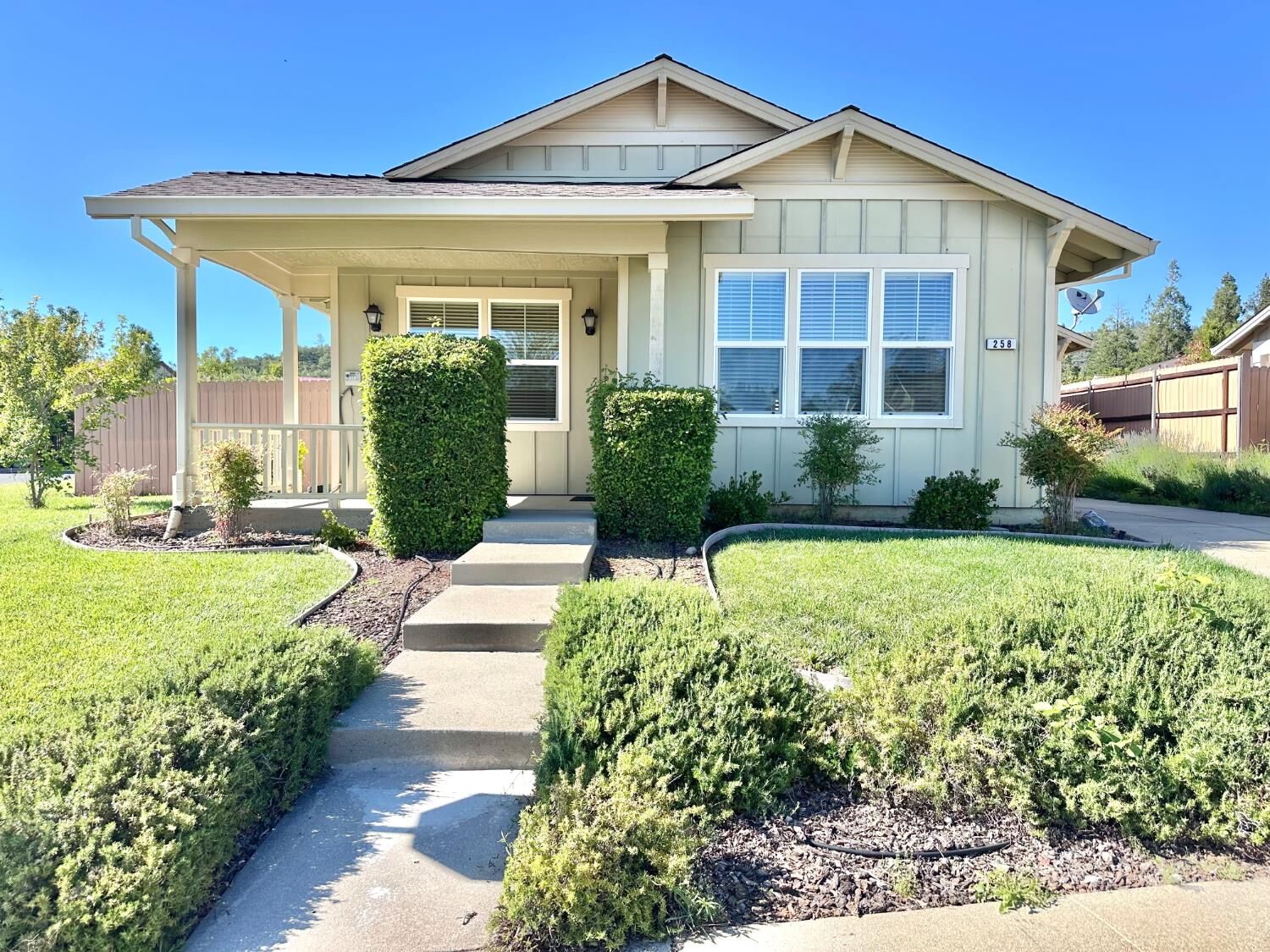 Property Photo:  258 Cottage Circle  CA 95247 