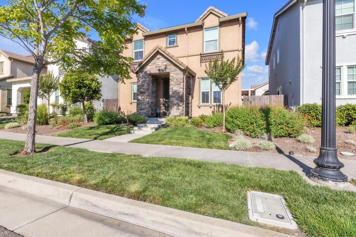Property Photo: 4550 Golden Cedar Street CA 95834