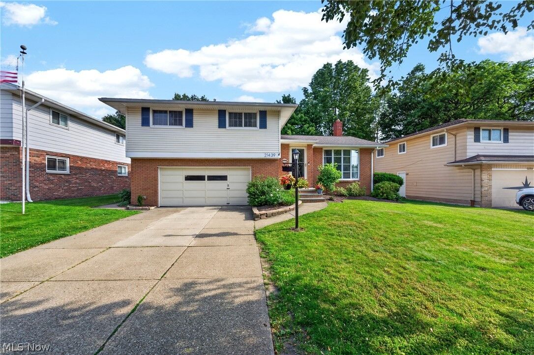 Property Photo: 21439 Ellen Drive OH 44126