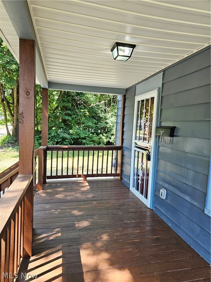 Property Photo: 1005 Raymond Street OH 44307