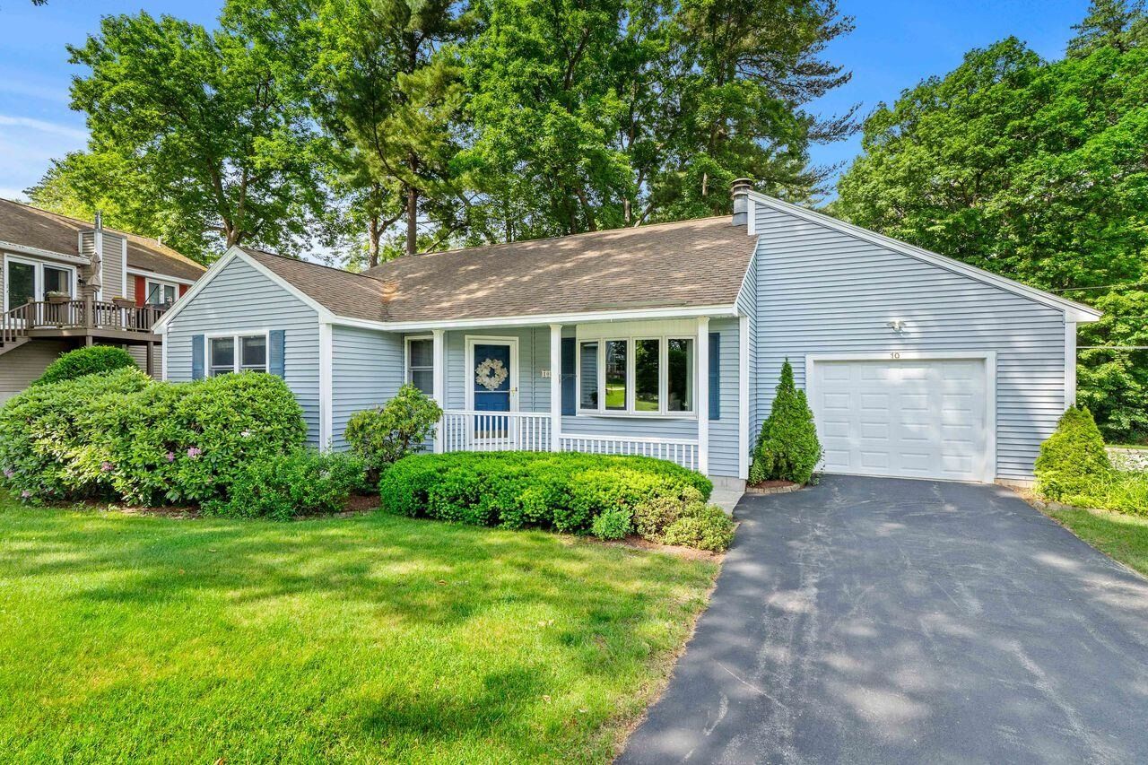Property Photo: 10 Jamaica Lane NH 03063