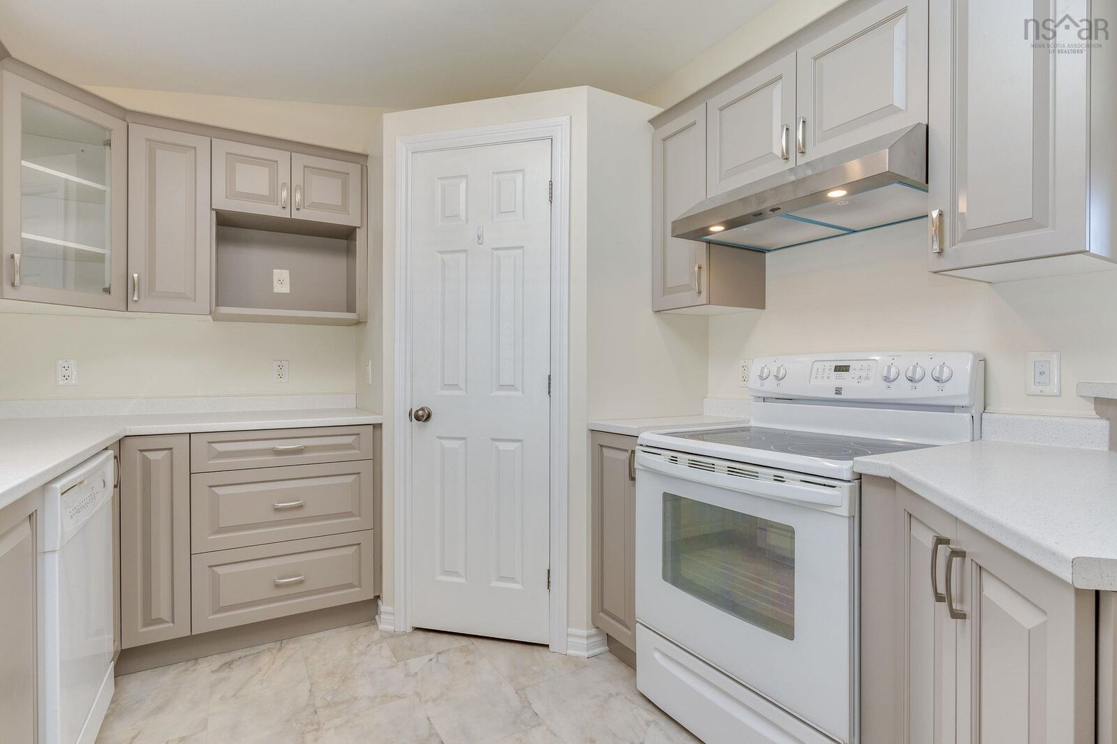 Property Photo:  141 Birchill Drive  NS B3G 1E1 
