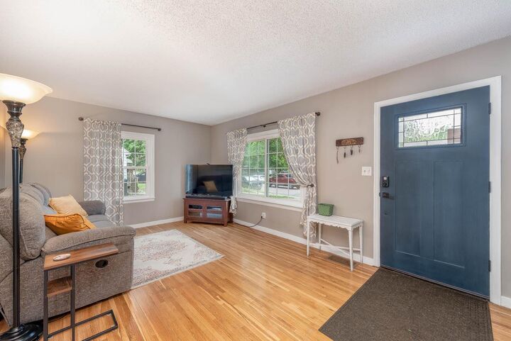Property Photo:  1215 Woodland Avenue  MN 56001 